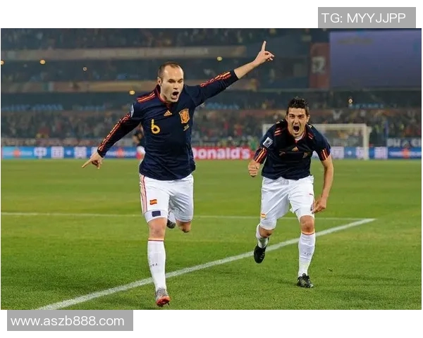 四号五号球星的成长轨迹与成就解析:从青涩到巅峰的跨越 四号五号球星的成长轨迹与成就解析:从青涩到巅峰的跨越